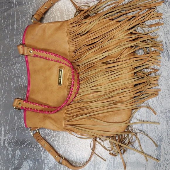 Steve Madden Tote Handbag - Picture 13 of 15